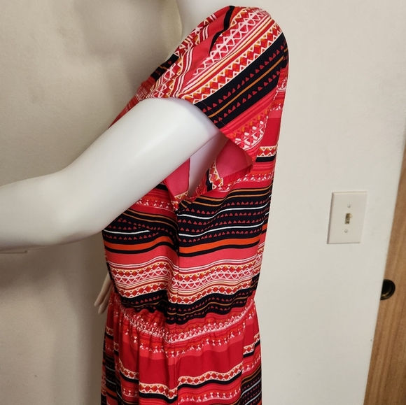 Red Merona geometric print dress size large - Picture 6 of 10